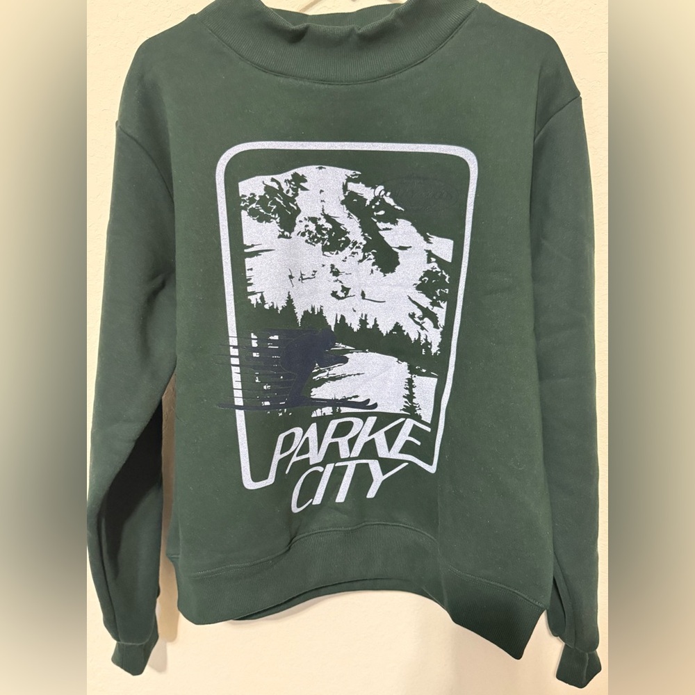 Parker Dark Green Crewneck Sweatshirt with White Parke City Graphic